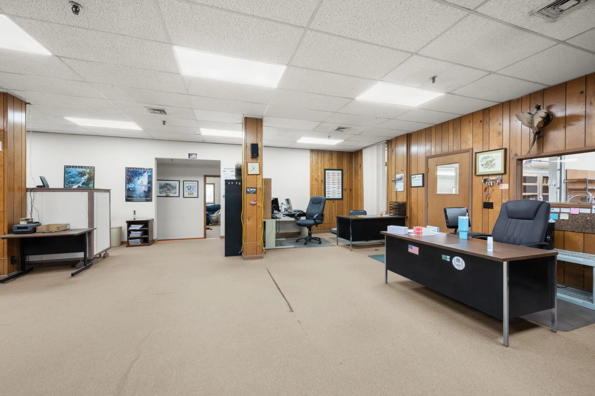 40 Web Or Mls 16 E Industrial Rd 24.webp